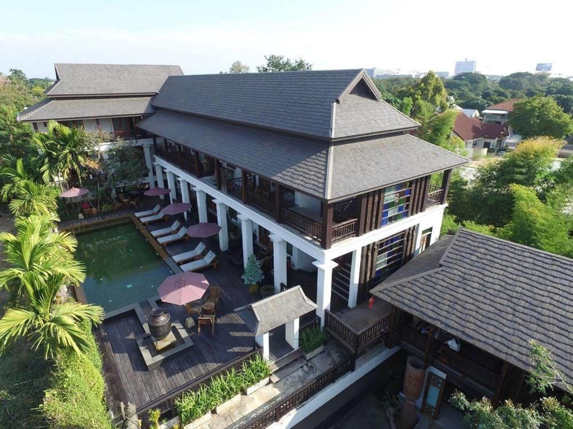 The Balcony Chiang Mai Village المظهر الخارجي الصورة